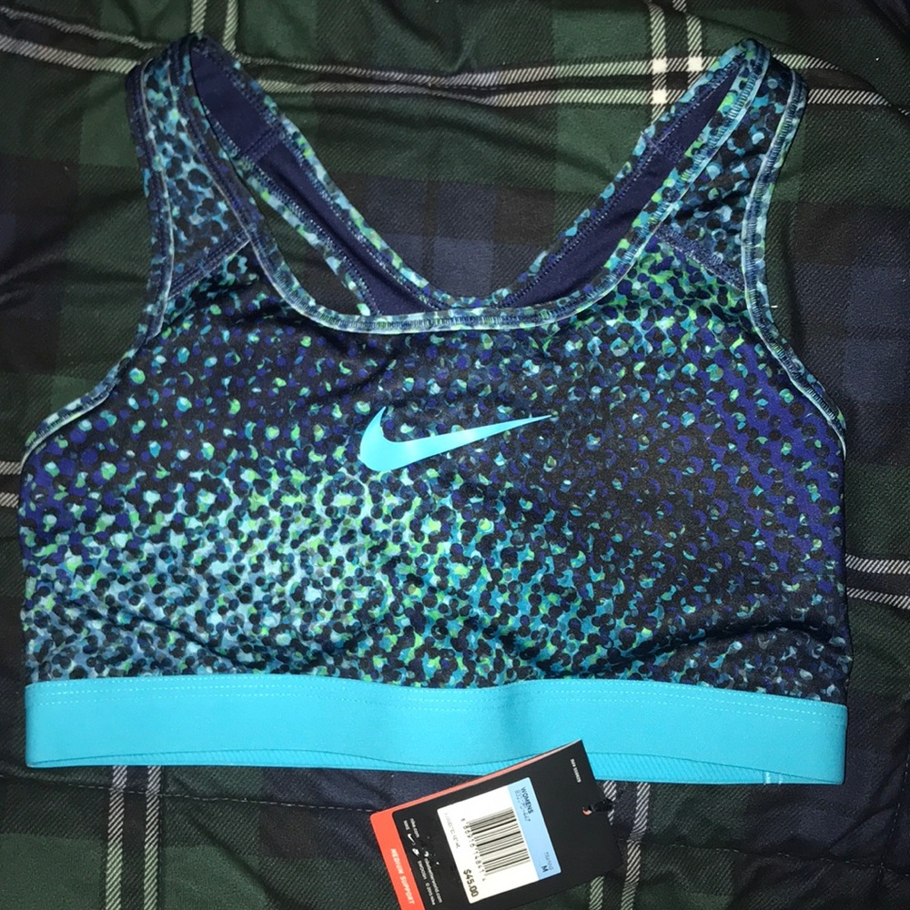 Nike sports bra